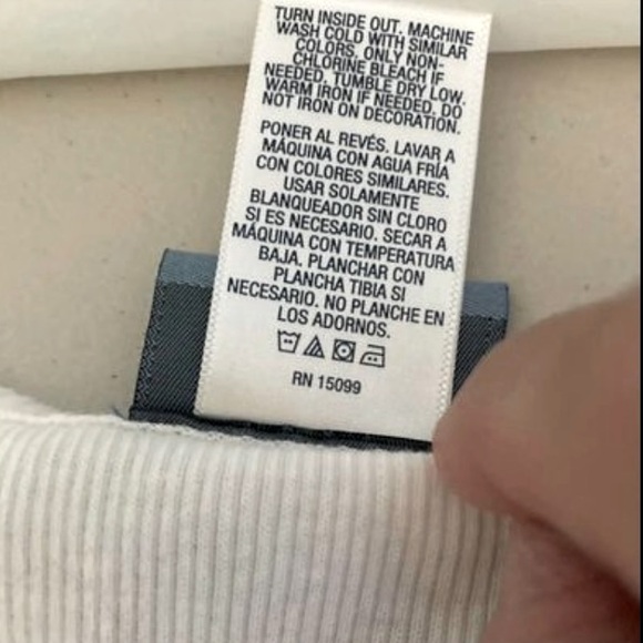 Sleeveless Top with Jeweled Neckline - Picture 5 of 8